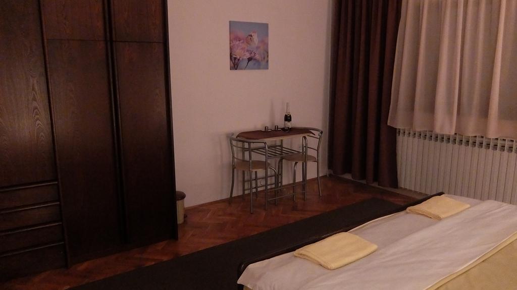 Apartment Rendulic ラコヴィツァ 部屋 写真